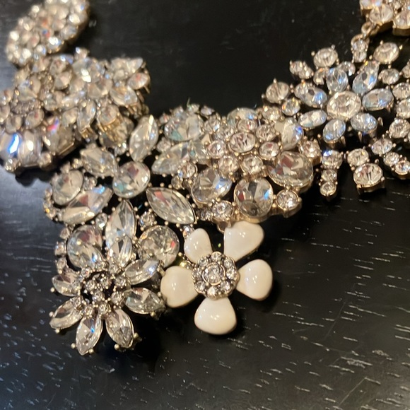 J Crew Flower Lattice Necklace with bag - Picture 4 of 7